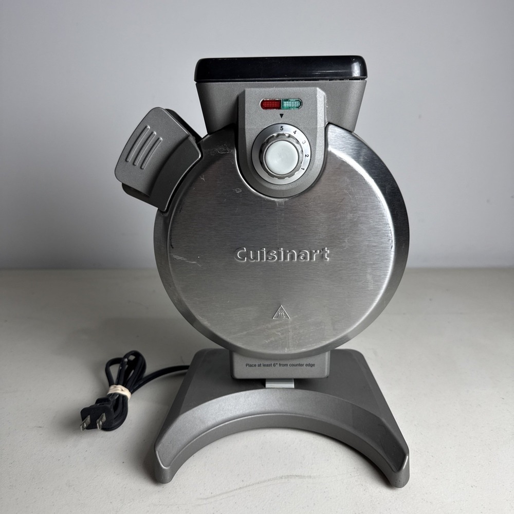 Cuisinart Vertical Waffle Maker Belgian Style WAF-V100 120VAC 60Hz 800W - TESTED